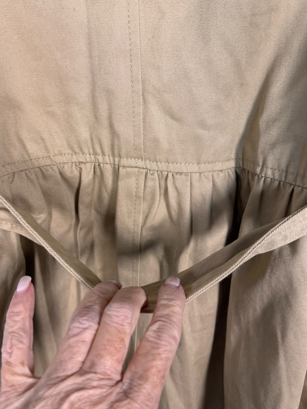 Liz Lange Maternity Trench Coat XXL Tan  Cotton Belted Classic Jacket Pregnancy - Picture 11 of 14